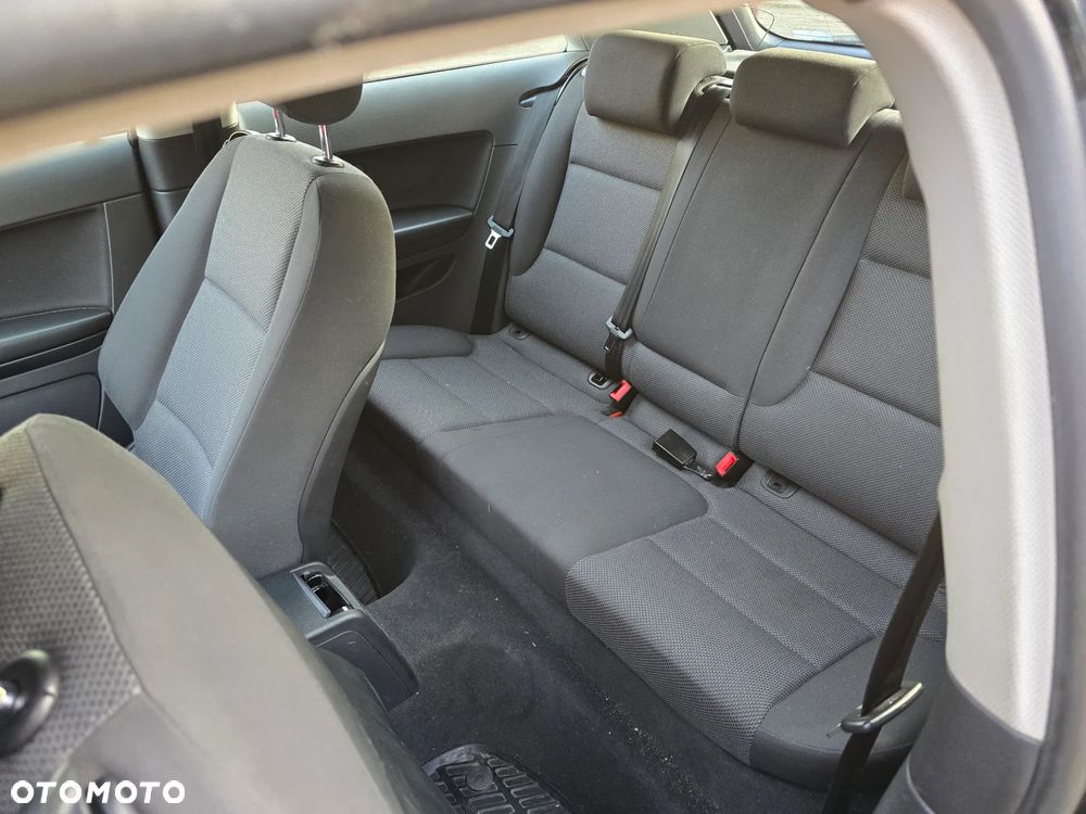 Audi A3 3-drzwiowe 1.6 Ambiente - 15