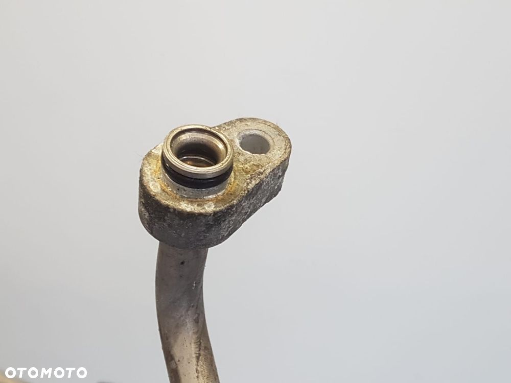 TOYOTA COROLLA VERSO 04- 2.2D PRZEWÓD KLIMATYZACJI - 8