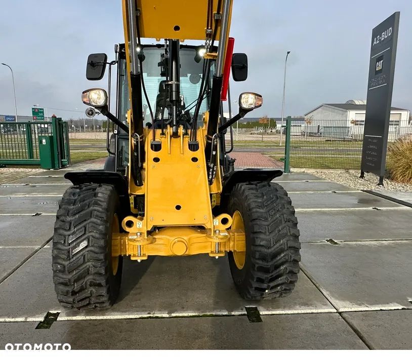 Caterpillar 906 - 35