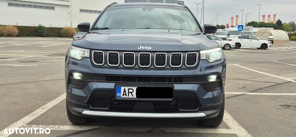 Jeep Compass - 14