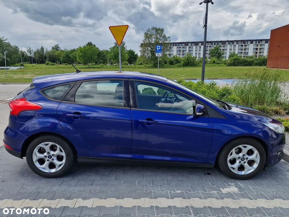 Ford Focus 1.5 TDCi Trend - 4