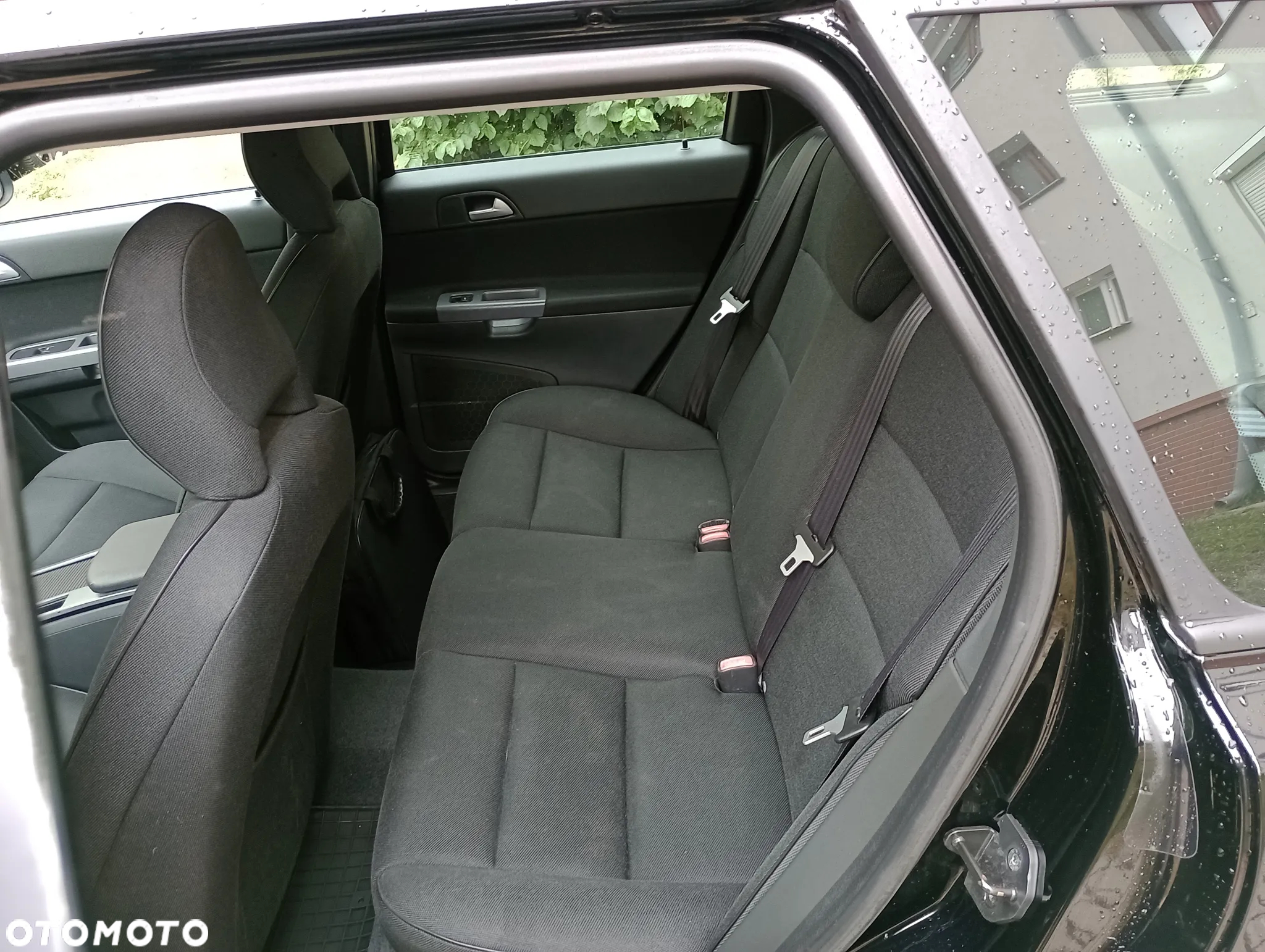 Volvo V50 D3 - 10