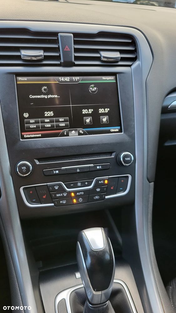 Ford Mondeo - 16