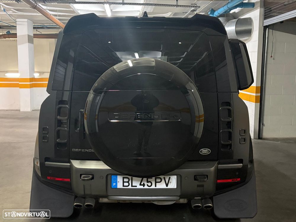 Land Rover Defender - 2