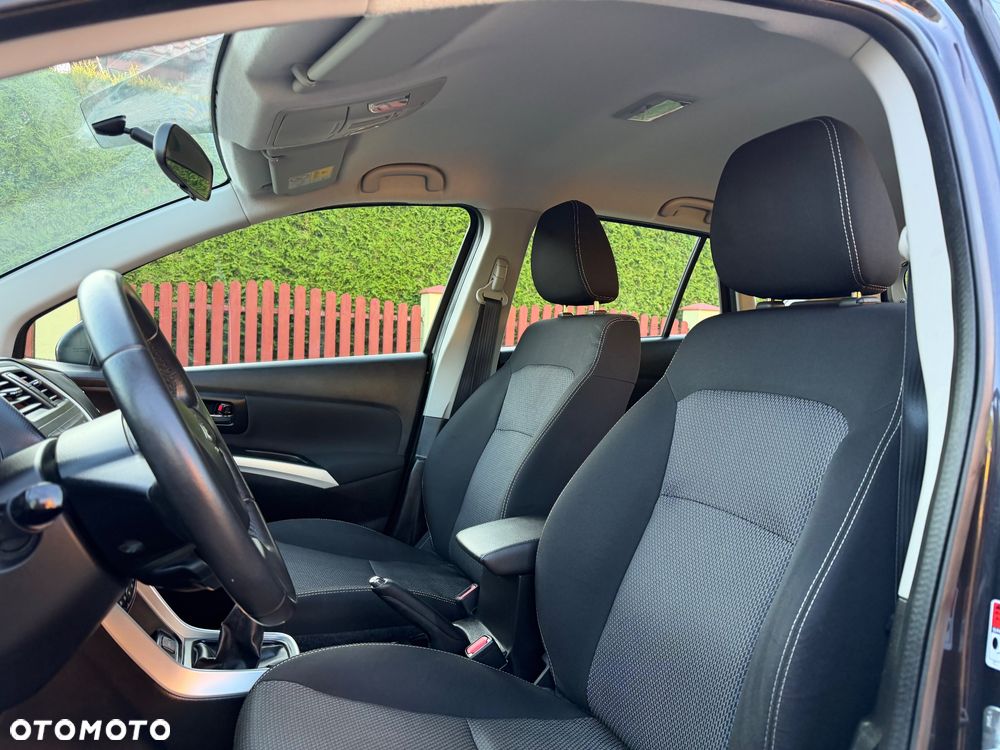 Suzuki SX4 S-Cross 1.6 VVT 4x2 limited+ - 32