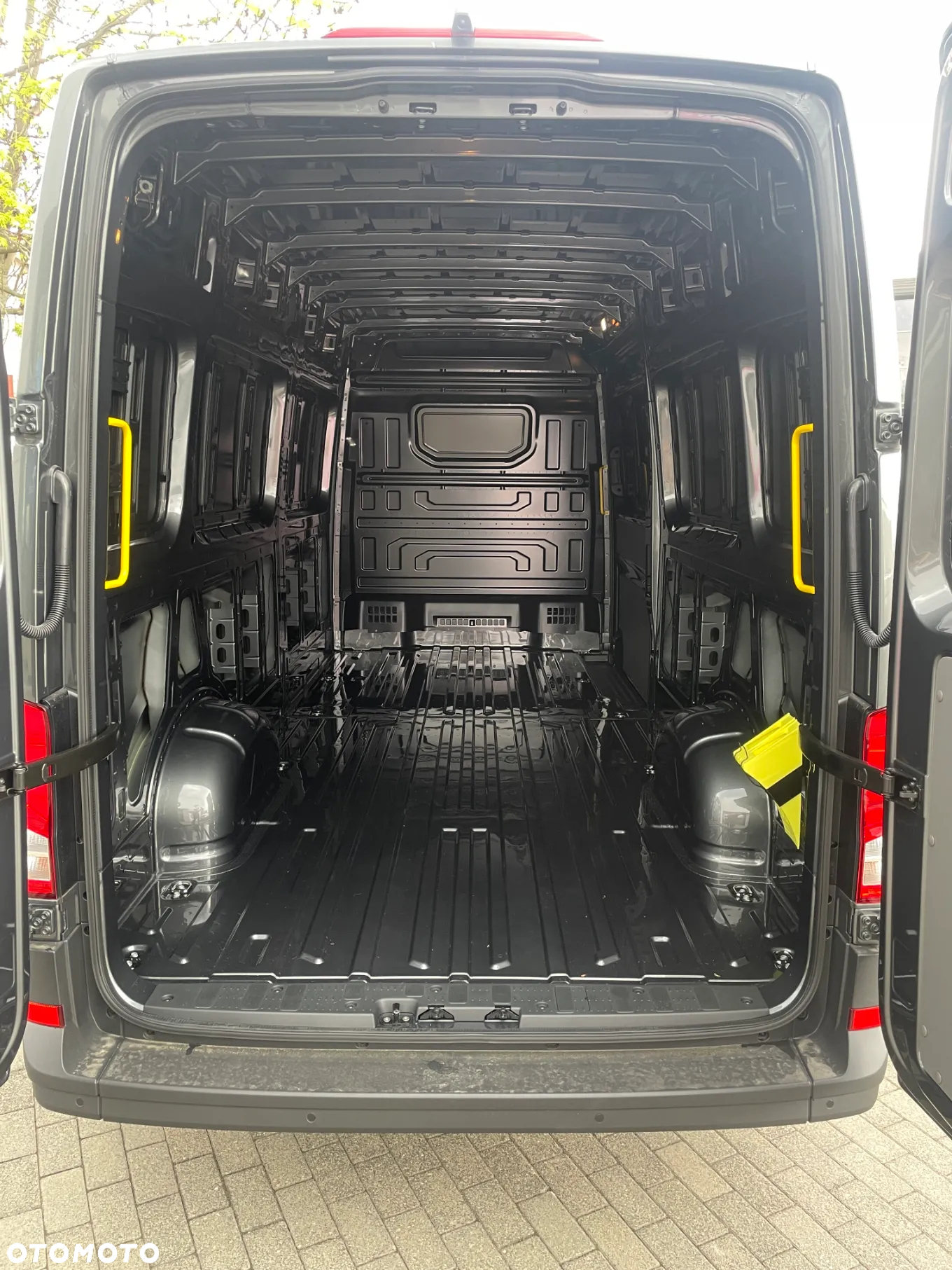 Volkswagen Crafter - 8