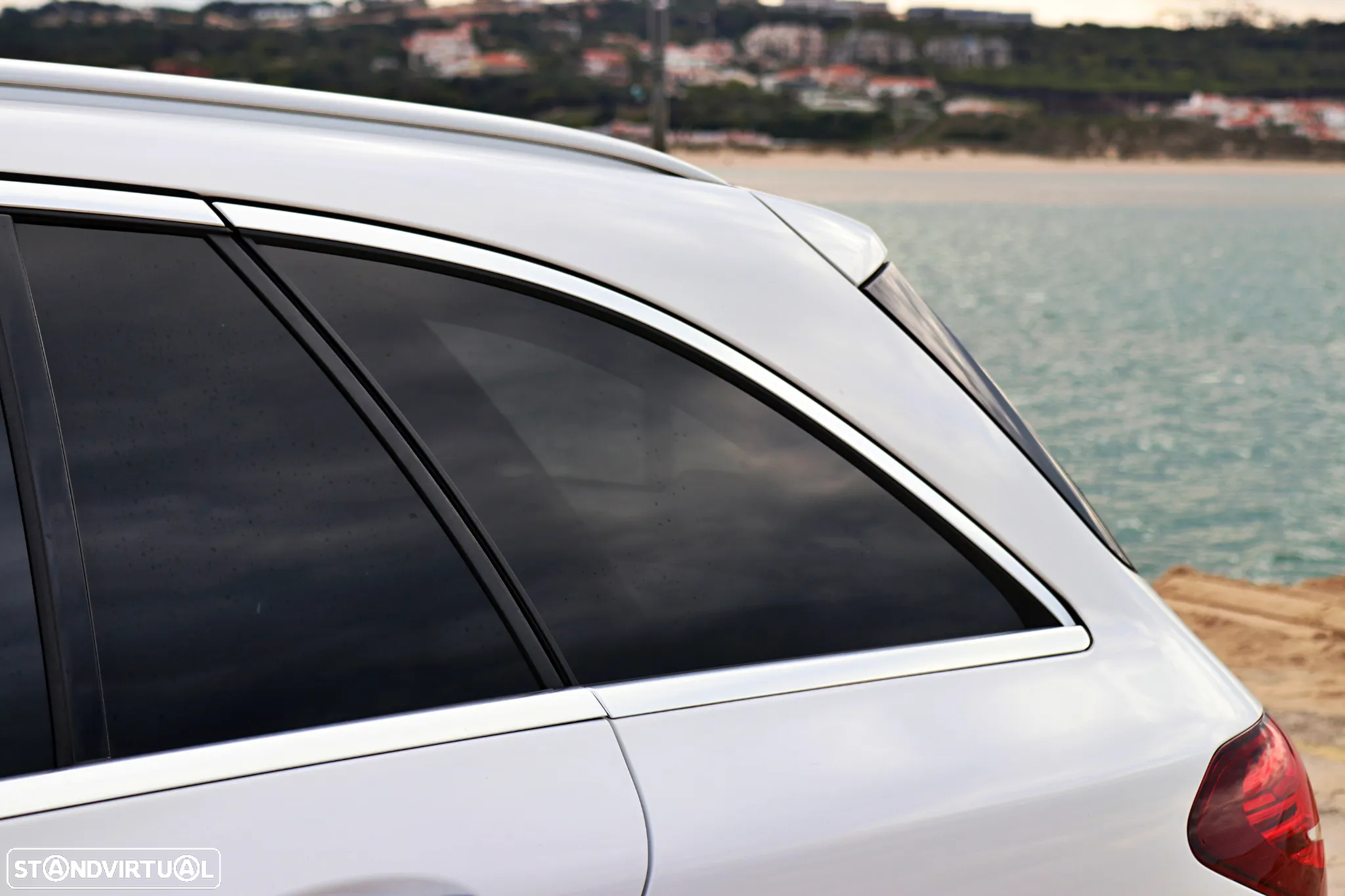 Mercedes-Benz C 300 de AMG Line - 11