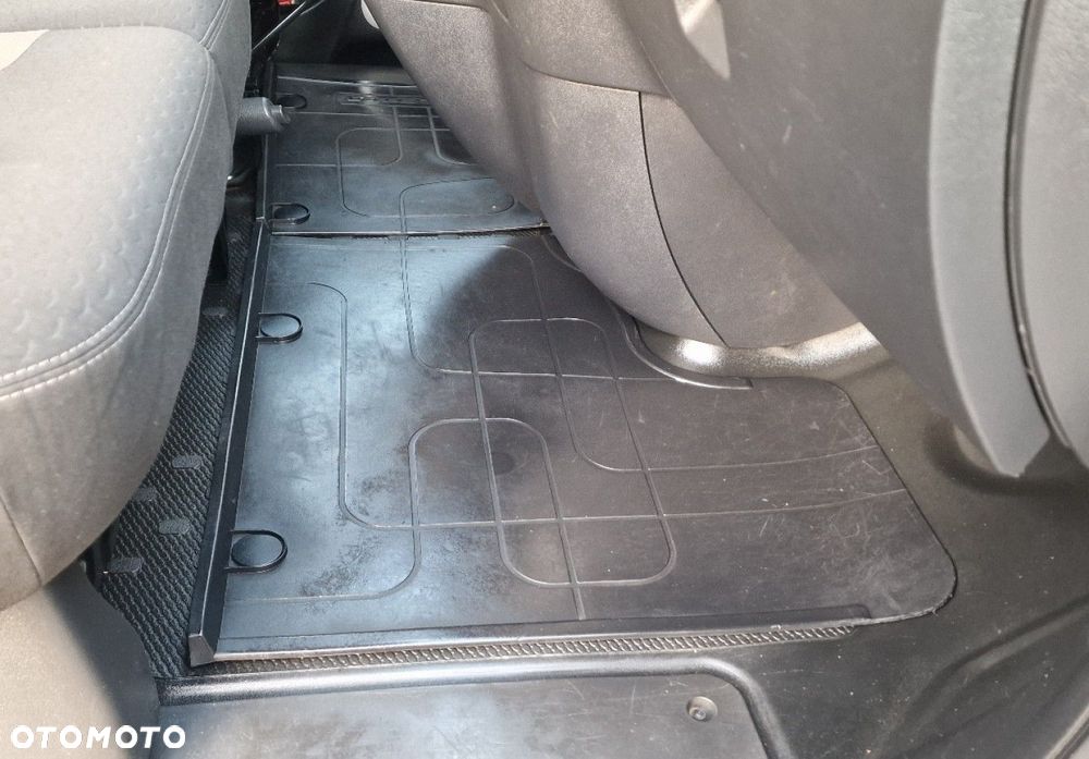 Renault Trafic - 20