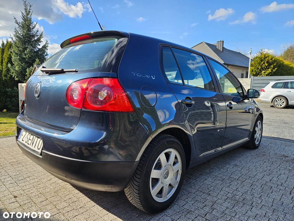 Volkswagen Golf 1.6 Tour - 4