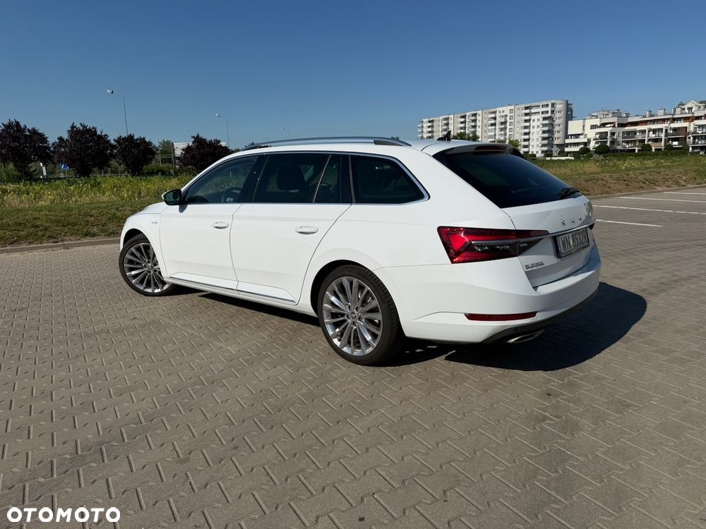Skoda Superb 2.0 TSI 4x4 L&K DSG - 3