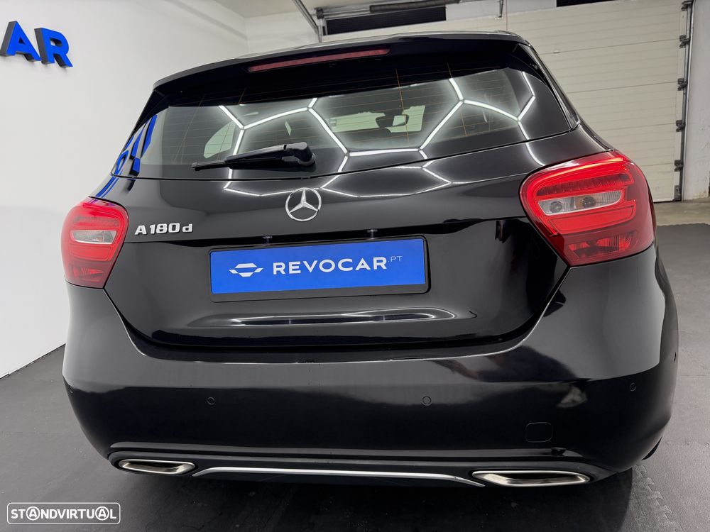 Mercedes-Benz A 180 d Urban - 8