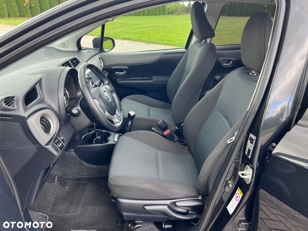 Toyota Yaris - 17