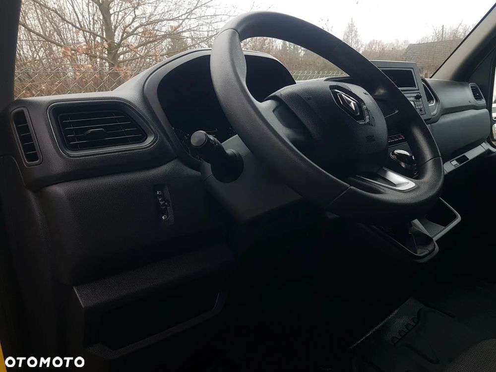 Renault MASTER KONTENER 8EP 4,22x2,23x2,23 KLIMA KRAJOWY MANUAL  6-BIEGÓW DMC 3500 KG - 31