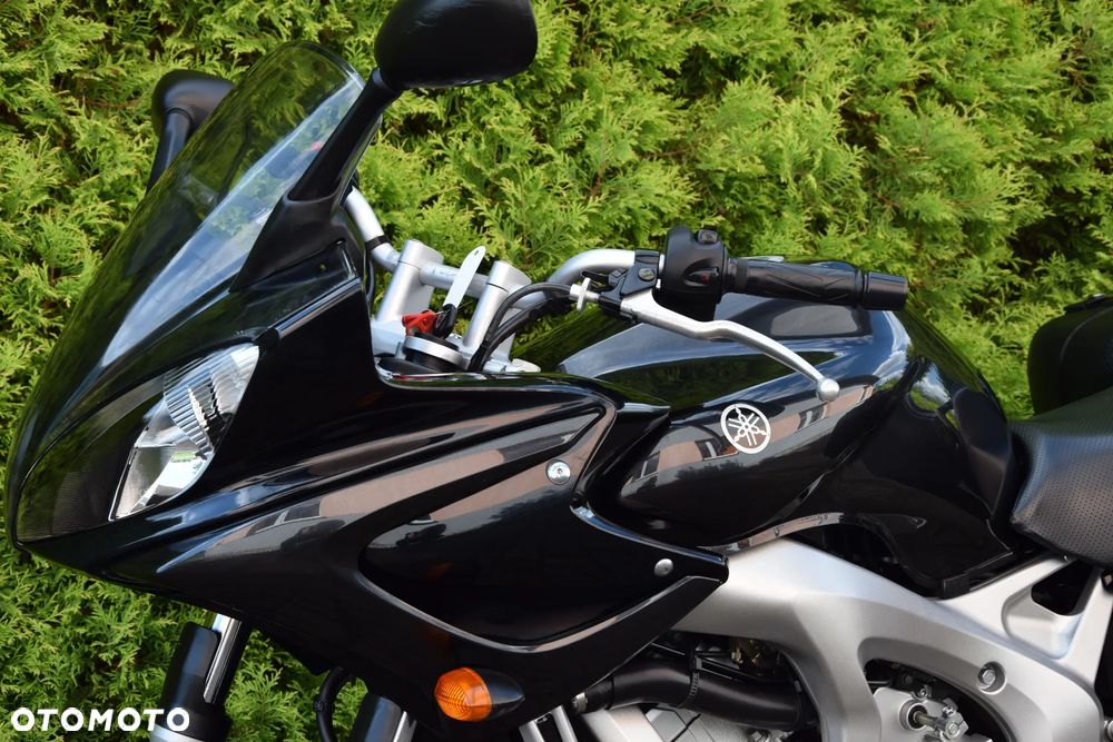 Yamaha FZ6 - 12