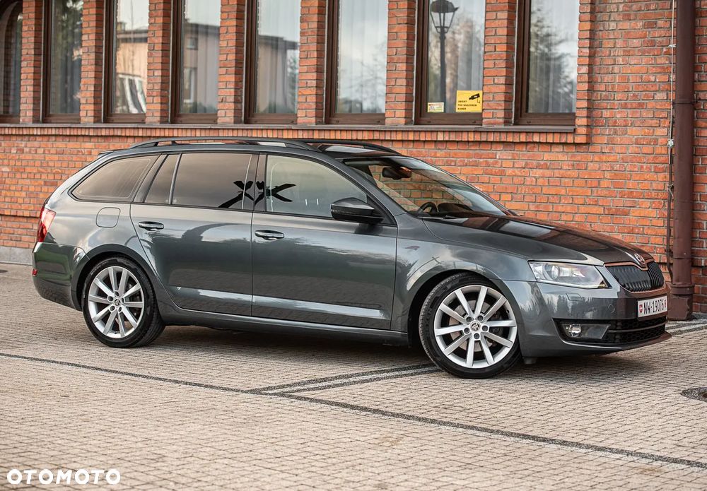 Skoda Octavia 2.0 TDI 4x4 Elegance DSG - 18