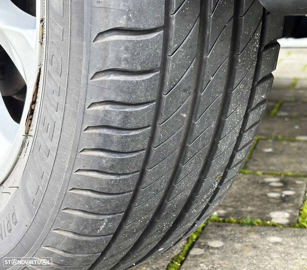 Mazda 2 1.5 Sky.Evolve Navi - 4