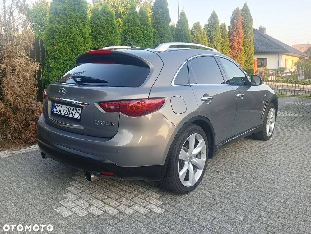 Infiniti QX70 3.0d S Premium - 10