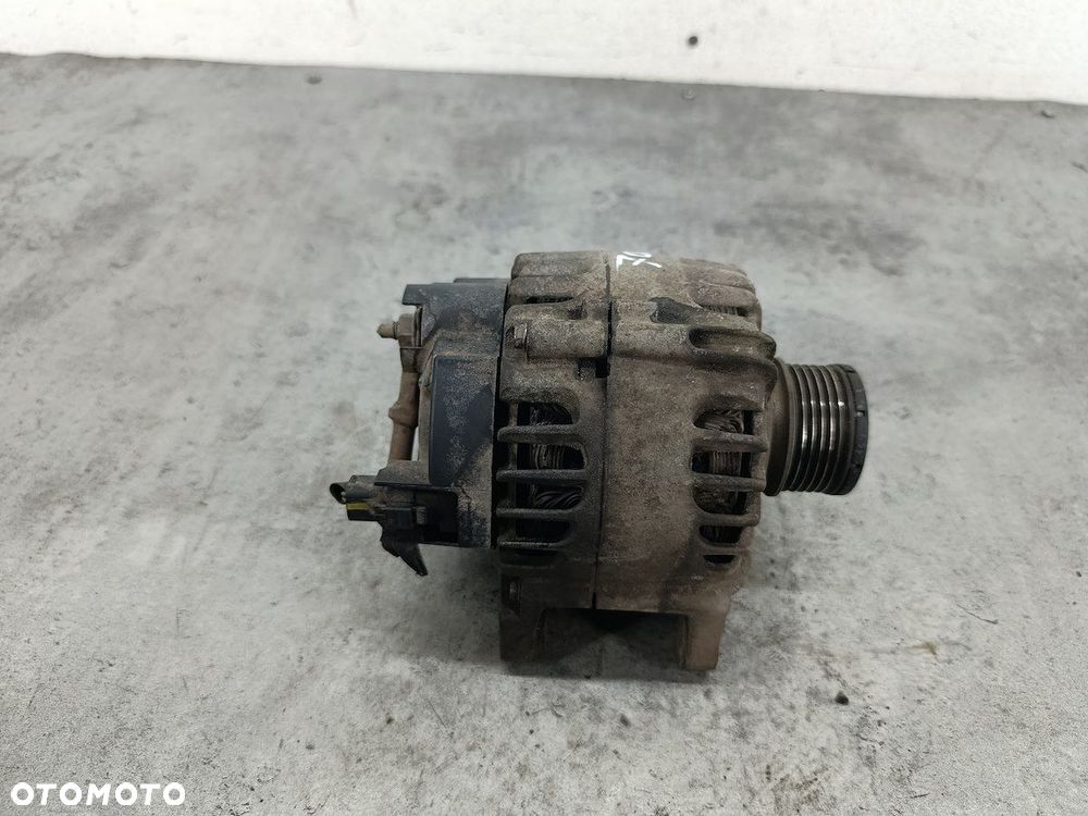 ALTERNATOR DACIA LOGAN I 231003831R TG12C094  VALEO 1.5 DCI - 4