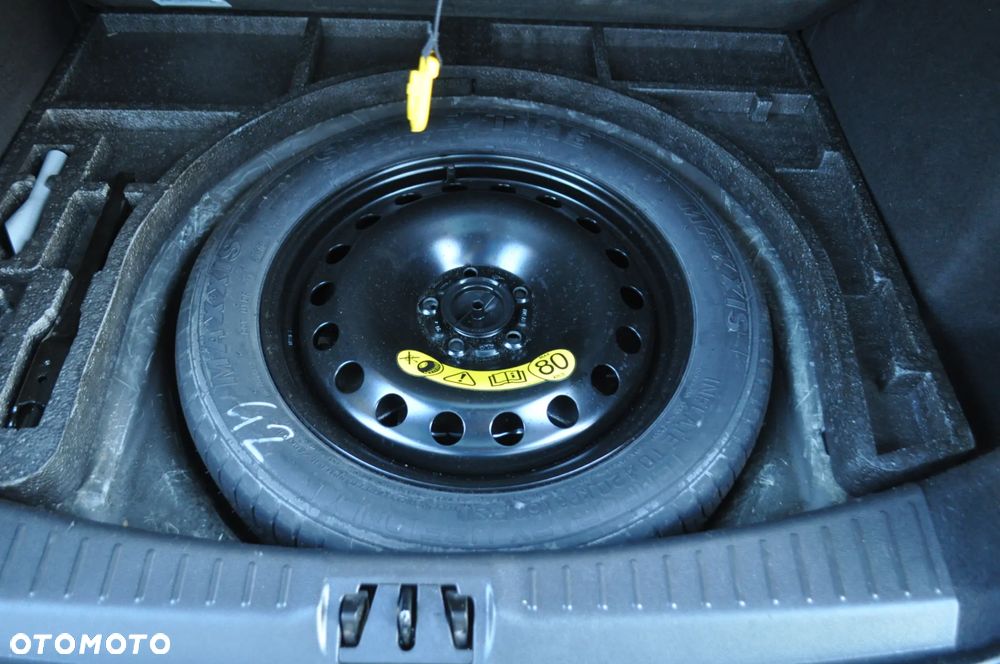 Ford Kuga 2.0 TDCi AWD Titanium - 32