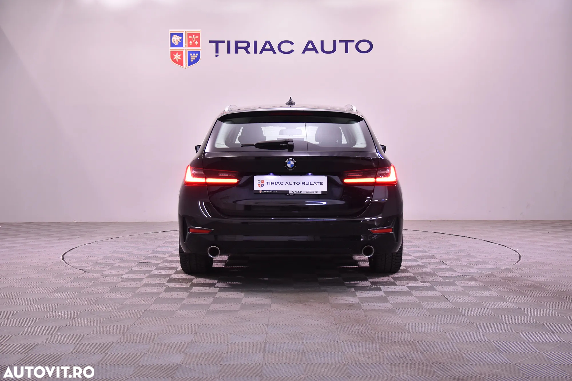BMW Seria 3 318i Touring Aut. - 4