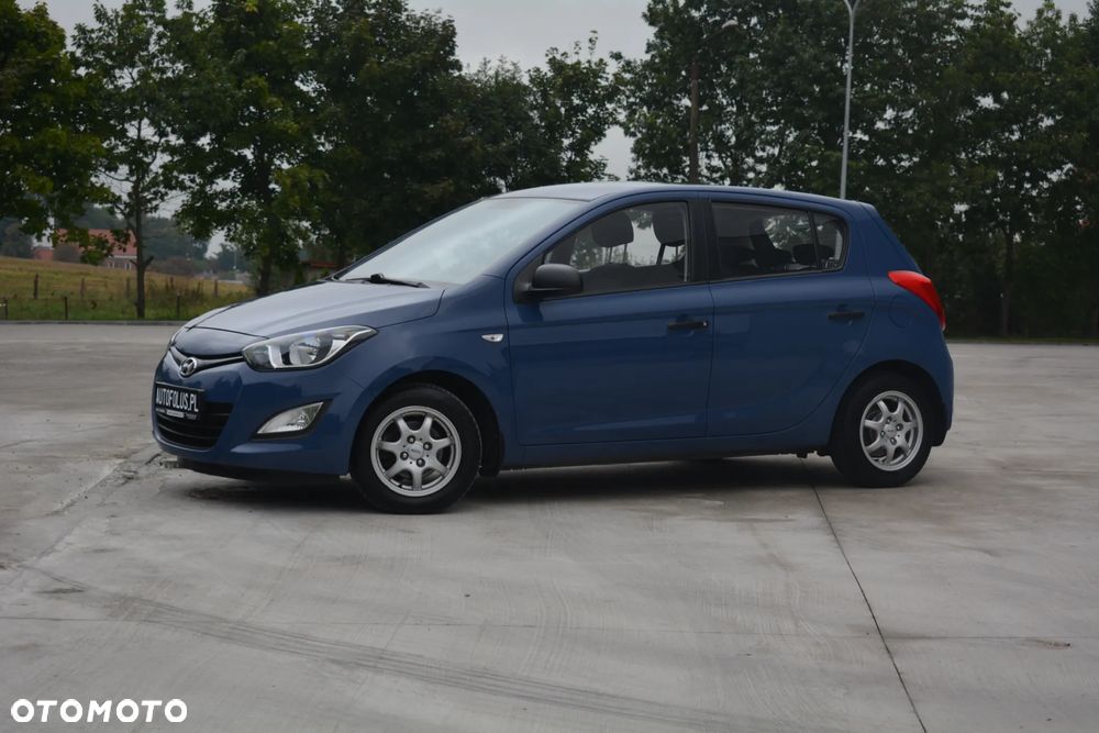 Hyundai i20 - 15