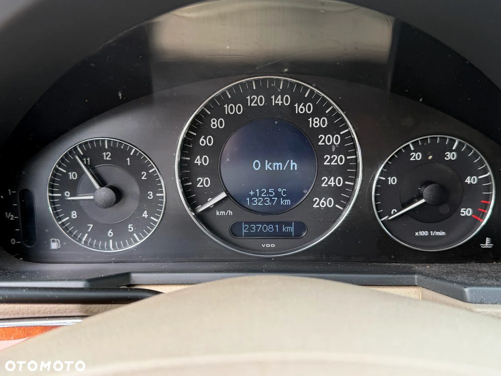 Mercedes-Benz Klasa E 280 CDI T Elegance - 9