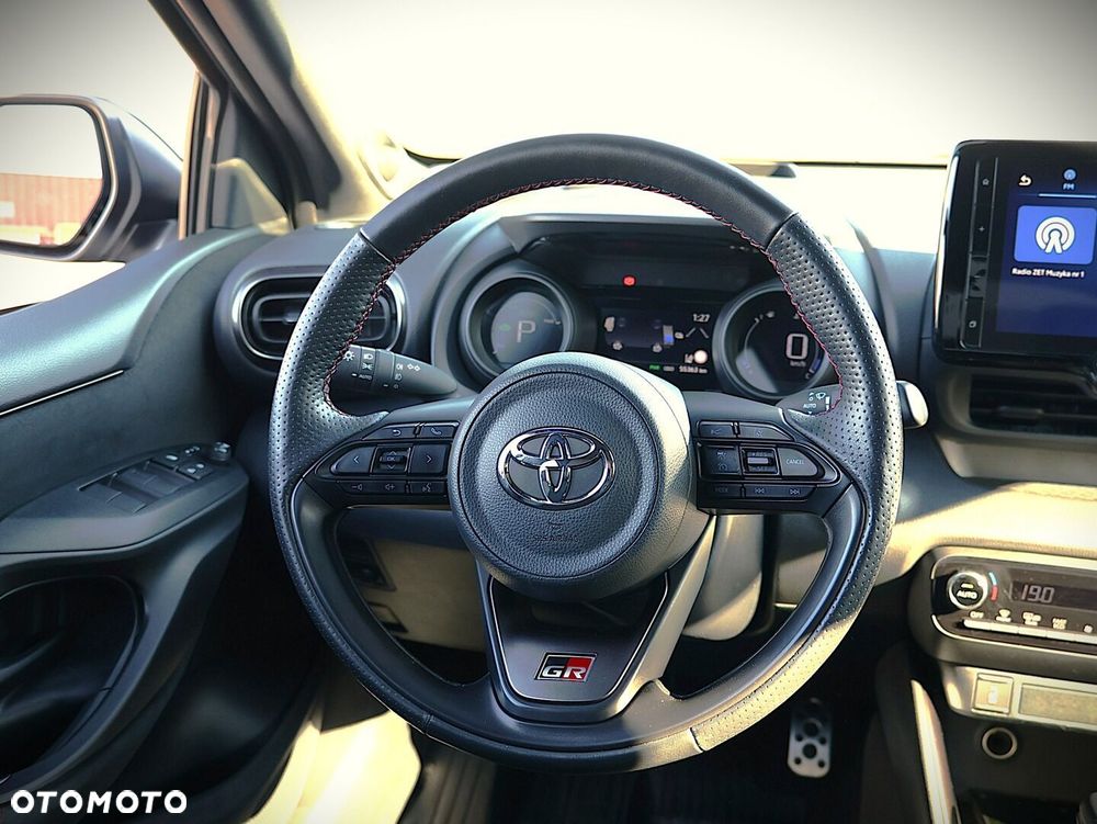 Toyota Yaris - 23