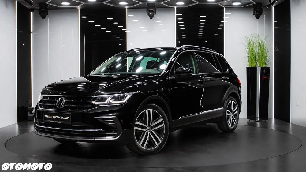 Volkswagen Tiguan 2.0 TSI 4Mot Elegance DSG - 2