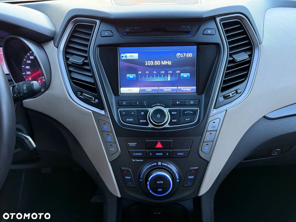 Hyundai Santa Fe - 33