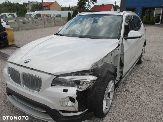 BMW X1 xDrive20d Sport Line - 3