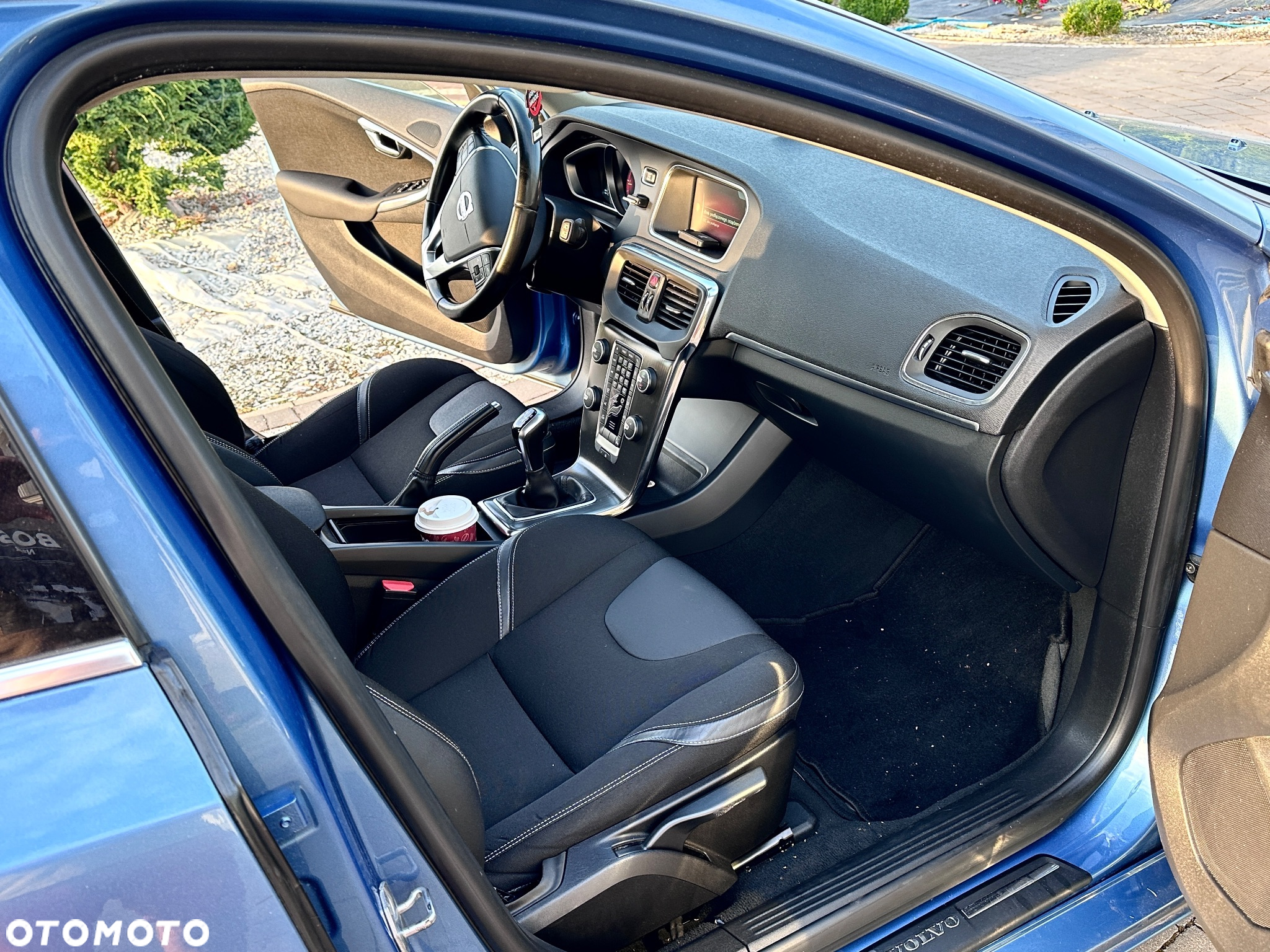 Volvo V40 D2 Momentum - 5