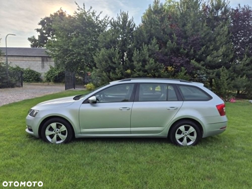 Skoda Octavia 2.0 TDI SCR Style - 3
