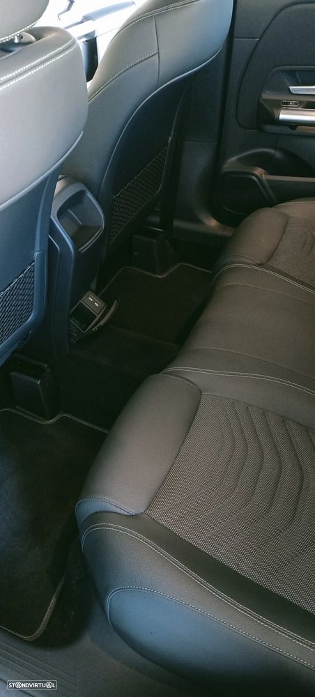 Mercedes-Benz GLA 180 d 8G-DCT Progressive Advanced - 23