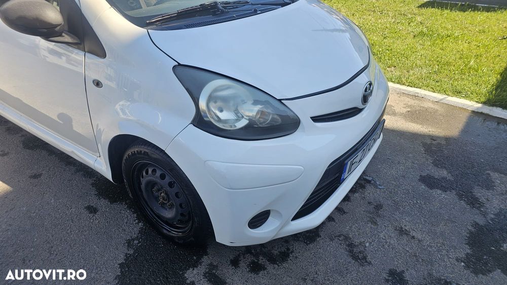 Toyota Aygo 1.0 Luna - 5