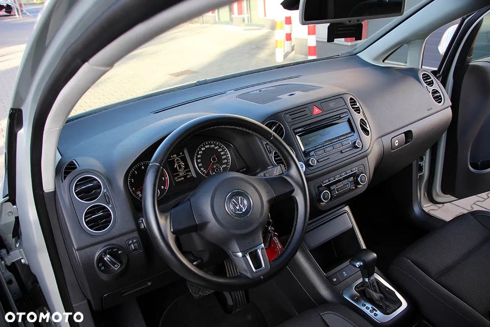 Volkswagen Golf Plus 1.4 TSI DSG Team - 20