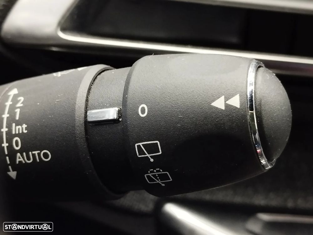 Peugeot 3008 1.5 BlueHDi GT EAT8 - 20