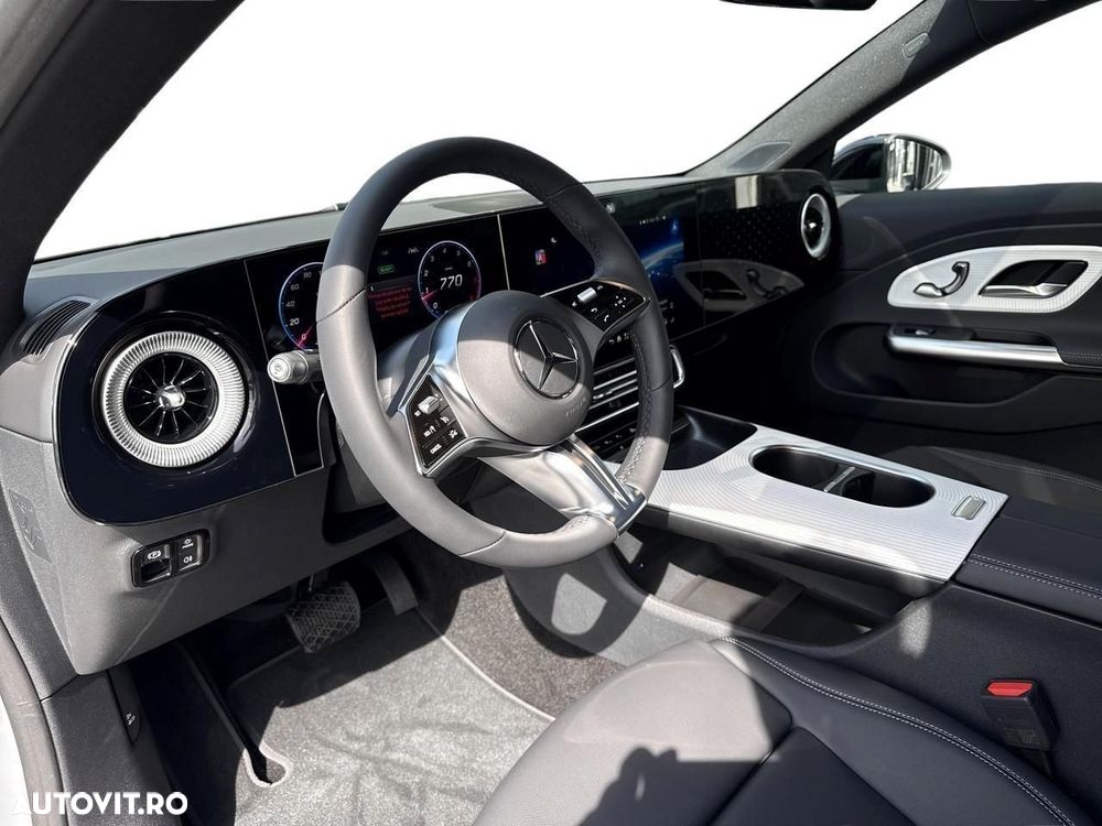 Mercedes-Benz CLA 180 - 7