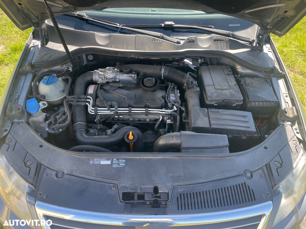 Volkswagen Passat 1.9 TDI Comfortline - 10