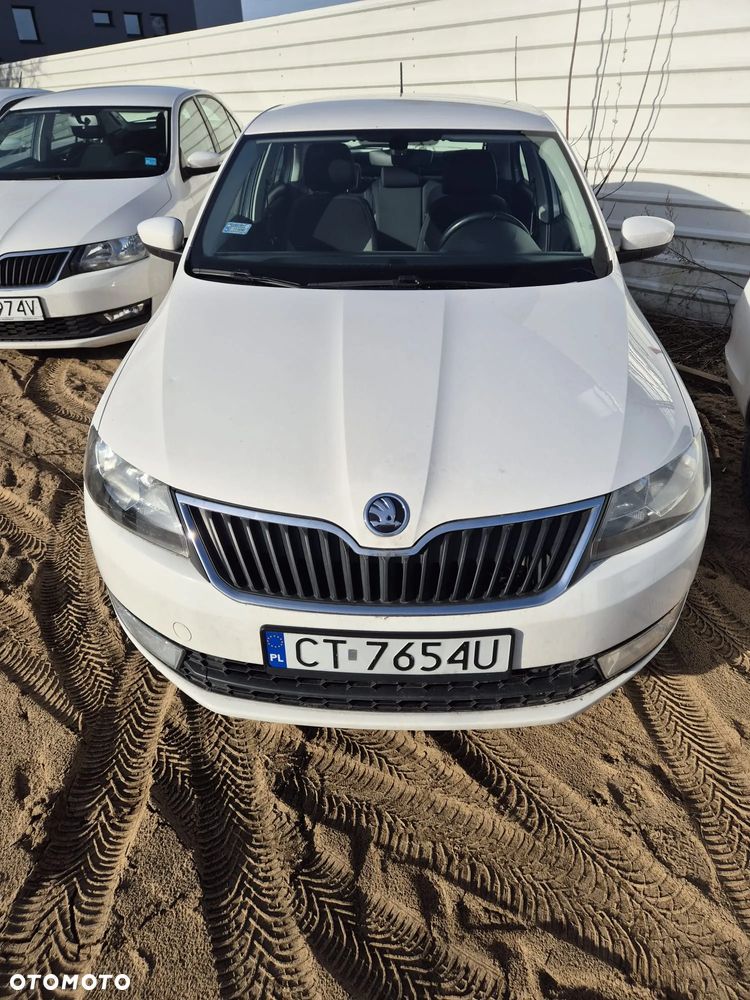 Skoda RAPID - 9