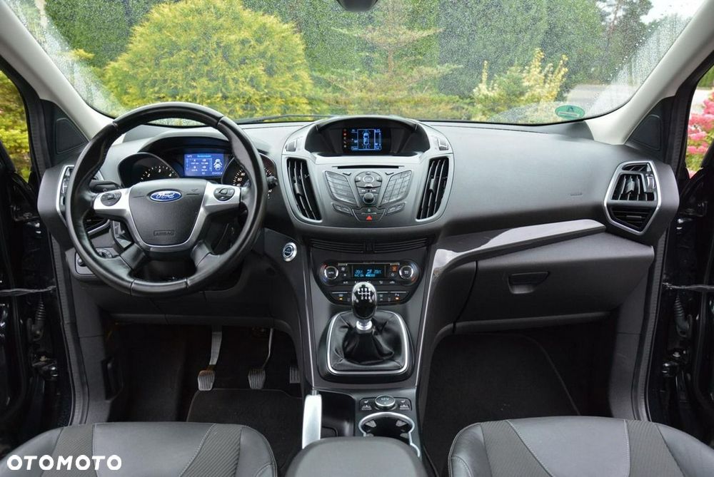Ford Kuga 2.0 TDCi FWD Titanium - 20