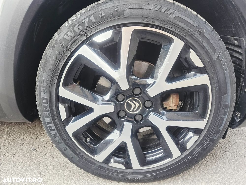 Citroën C5 Aircross 1.6 PureTech S&S EAT8 Shine - 9