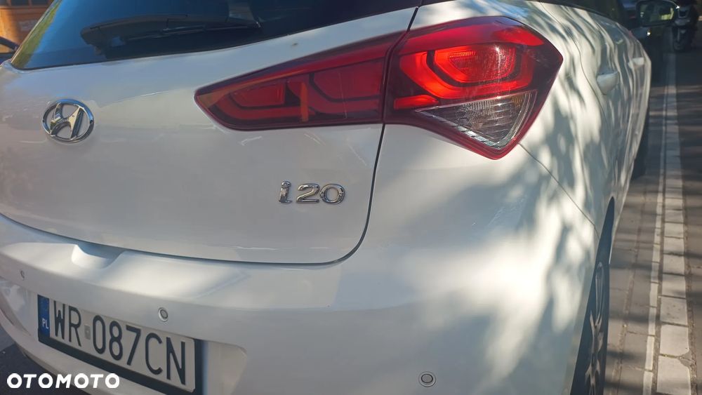 Hyundai i20 1.4 Comfort - 13
