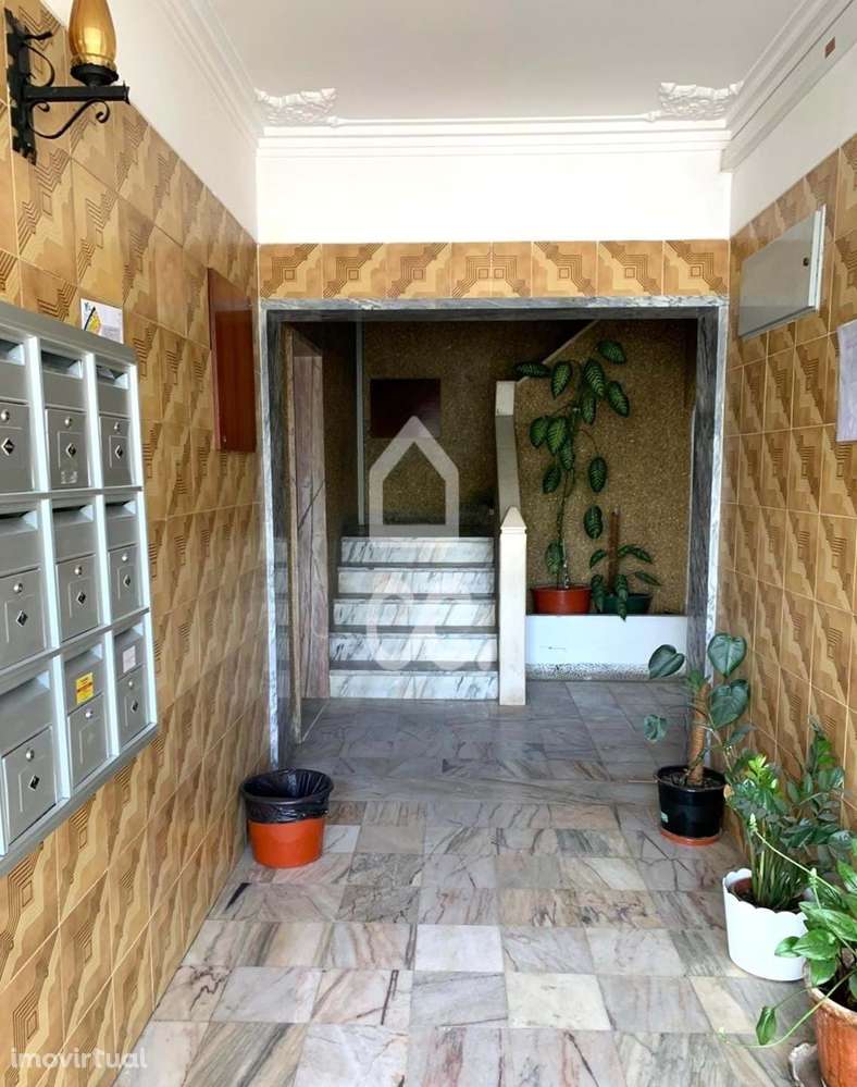 Apartamento T2 remodelado, perto da Baía Seixal - Grande imagem: 5/30