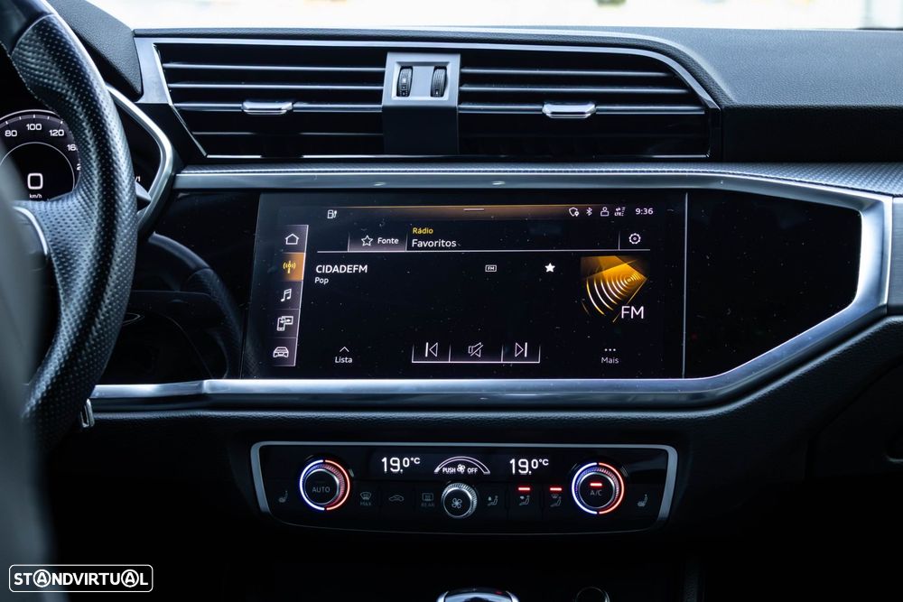 Audi Q3 Sportback 45 TFSIe S line S tronic - 38