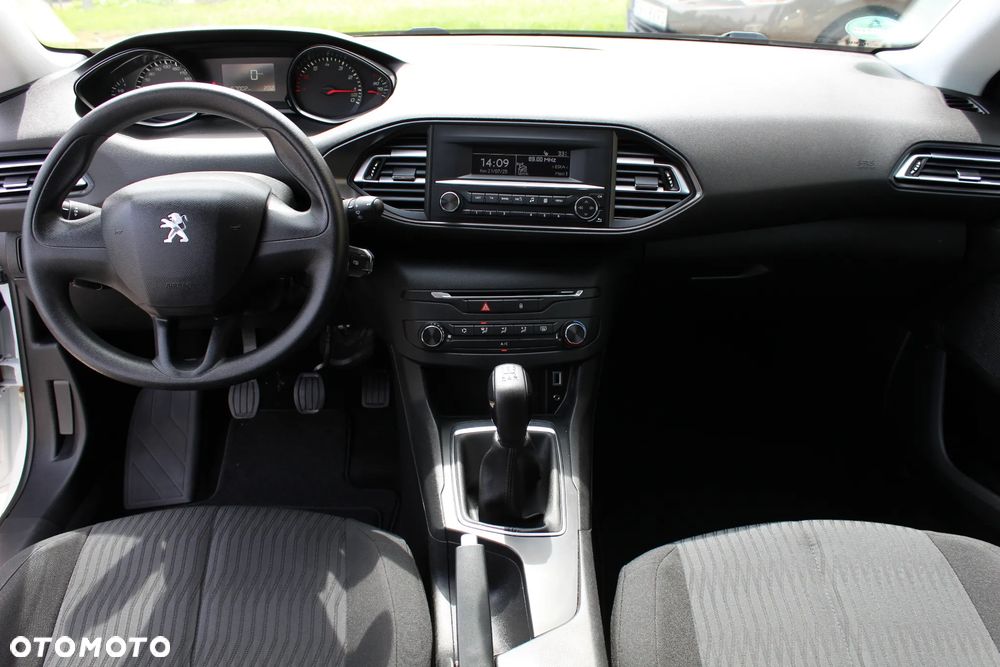 Peugeot 308 - 19