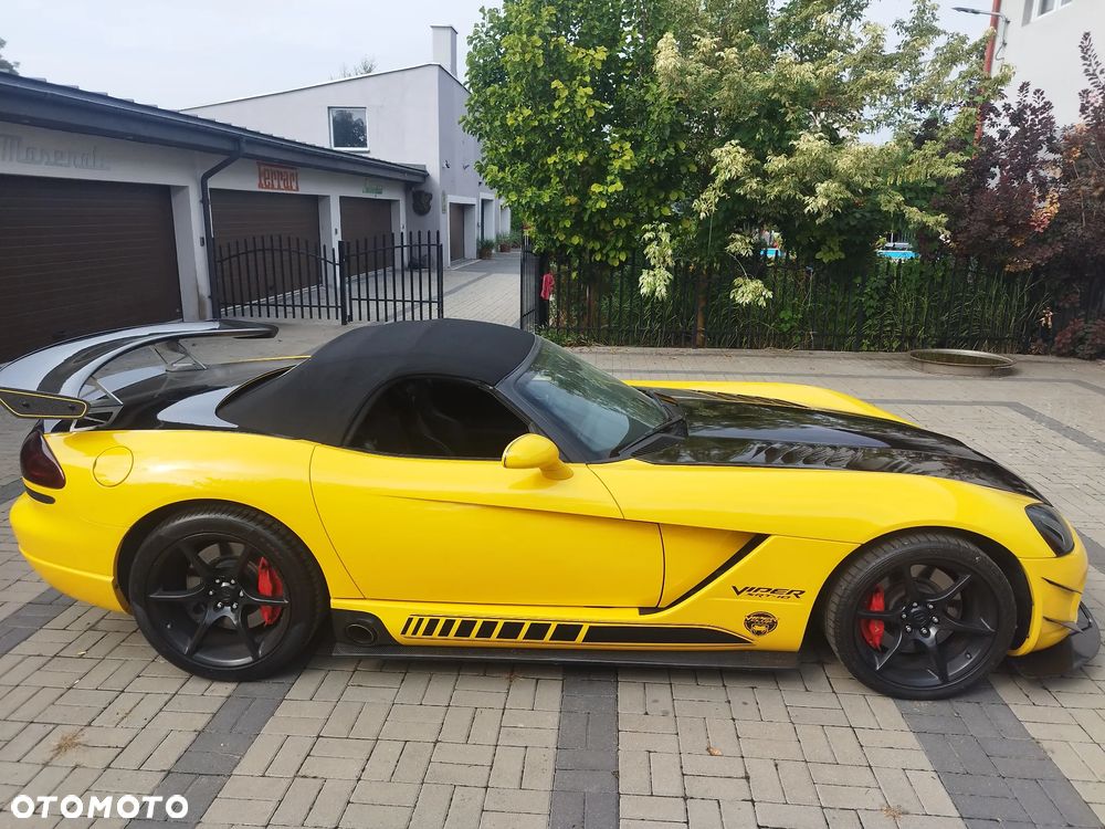 Dodge Viper - 7