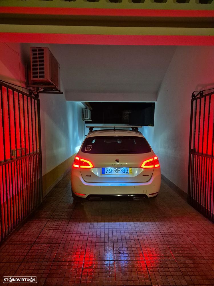 Peugeot 308 SW 1.6 BlueHDi GT Line - 41