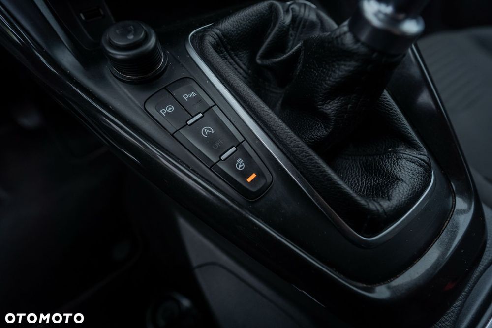 Ford Focus SW 1.0 EcoBoost Hybrid TITANIUM STYLE - 22