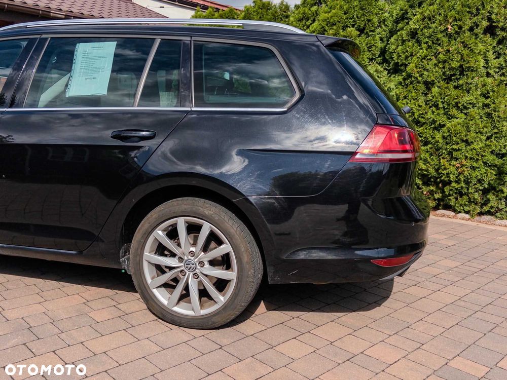 Volkswagen Golf - 5