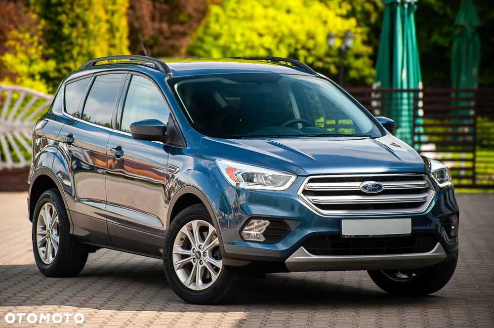 Ford Kuga 1.5 EcoBoost 4x4 Titanium - 28